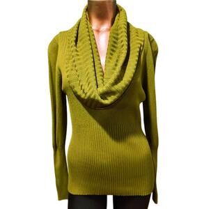 Carmen by Carmen Marc Valvo Green Cowl Neck Sweater with Ribbing, Size XL